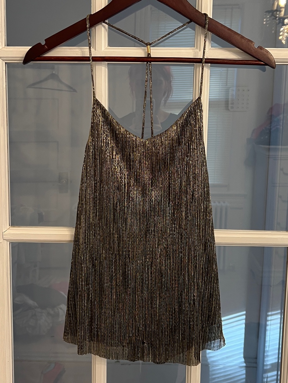 EXPRESS Women’s Metallic Gold Black Pleated Strappy Cami Tank Top Size S